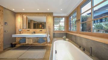 Thumbnail von Luxury apartment with pool in a prime central location