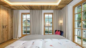 Thumbnail von Luxury apartment with pool in a prime central location