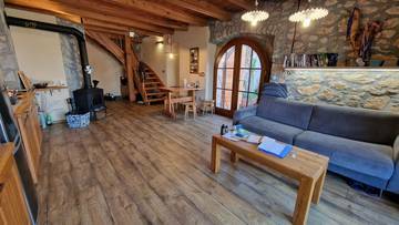 Thumbnail von Renoviertes Steinhaus mit Meerblick