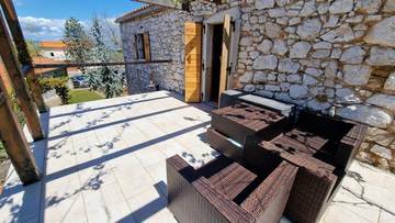 Thumbnail von Renoviertes Steinhaus mit Meerblick