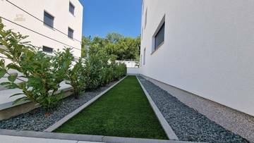 Thumbnail von Zwei Appartements (EG mit Garten + 1. Etage) im modernen Neubau