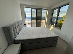 Thumbnail von Moderne Neubau-Villa mit traumhaftem Meerblick, Region Omis