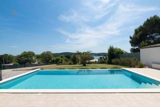 Thumbnail von Moderne Luxusvilla mit schönem Meerblick, Region Medulin