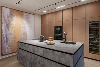 Thumbnail von Moderne Luxusvilla in ruhiger Lage mit Pool und Meerblick