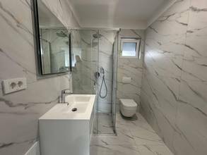 Thumbnail von Moderne Wohnung mit schönem Blick auf das Meer