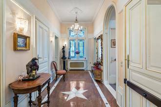 Thumbnail von Herrschaftliche Villa mit Indoorpool und Lift in Toplage