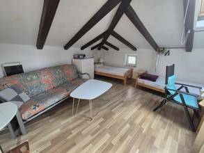 Thumbnail von Steinhaus im Stadtzentrum