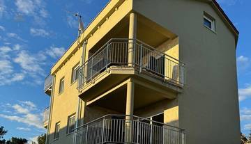 Thumbnail von Apartmánový dům s krásným výhledem na moře