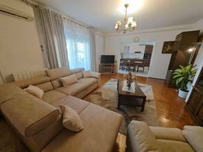 Thumbnail von Doppelhaushälfte mit zwei Wohnungen (+ weitere Wohneinheit) nahe dem Meer