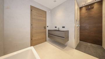 Thumbnail von Exclusive new building with 4 apartments in sunny prime location