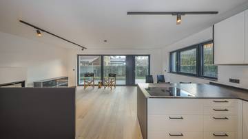 Thumbnail von Exclusive new building with 4 apartments in sunny prime location