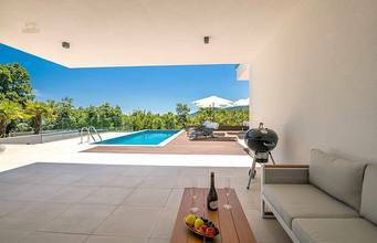 Thumbnail von Moderne Doppelhaushälfte mit Pool und Meerblick, Region Opatija