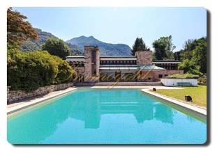 Thumbnail von Immogold Luxus-Villa mit Pool und Privatstrand direkt am Lago Maggiore