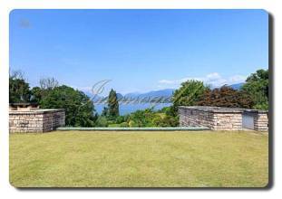 Thumbnail von Immogold Luxus-Villa mit Pool und Privatstrand direkt am Lago Maggiore