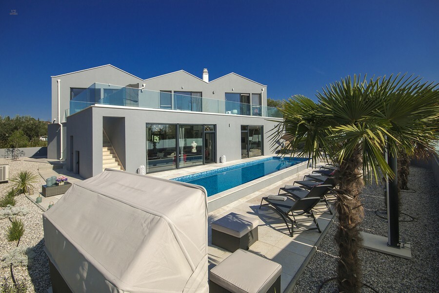 Moderne Villa mit Swimmingpool, Region Porec