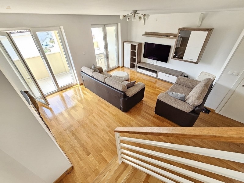 Maisonettewohnung mit Blick auf das Meer