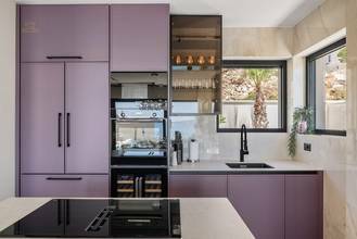 Thumbnail von Moderne Neubau-Villa mit Panorama-Meerblick