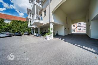 Thumbnail von Zinshaus mit 16 Apartments mit 16 Stellplätze, Nähe Flughafen Wien