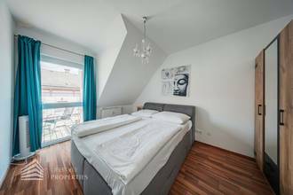 Thumbnail von Zinshaus mit 16 Apartments mit 16 Stellplätze, Nähe Flughafen Wien