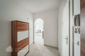 Thumbnail von Zinshaus mit 16 Apartments mit 16 Stellplätze, Nähe Flughafen Wien