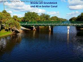 Thumbnail von ***skvělá pozemek k výstavbě přímo u kanálu Cocoplum na Floridě***