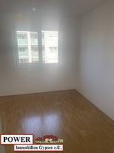 Thumbnail von Neuwertige 3-Zimmer Wohnung mit großen Balkon & Carport!