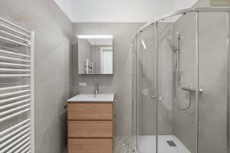 Thumbnail von Perfekt sanierte 2-Zimmer-Altbauwohnung mit Garten in Top-Lage