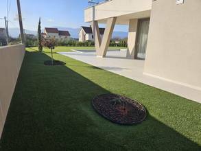 Thumbnail von Moderne Villa mit Pool in ruhiger Lage