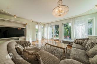 Thumbnail von Großzügiges Einfamilienhaus mit schönem Garten, Nähe Alte Donau