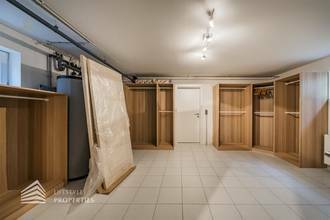 Thumbnail von Großzügiges Einfamilienhaus mit schönem Garten, Nähe Alte Donau