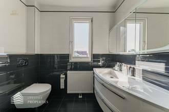 Thumbnail von Wunderschönes, möbliertes Einfamilienhaus mit schönem Garten, Nähe Alte Donau