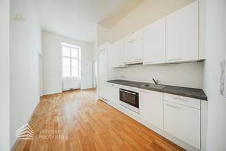 Thumbnail von Großzügige 2-Zimmer-Wohnung mit loftartiger Wohnküche und durchdachtem Wohnkonzept