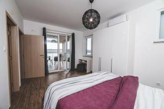 Thumbnail von Nowoczesna willa z tarasem na dachu w pobliżu wybrzeża, region Crikvenica