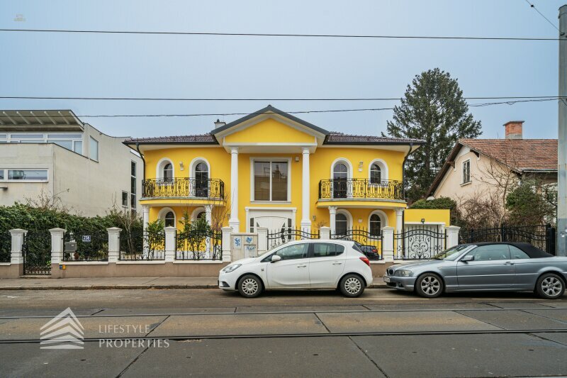 Charmante Villa mit idyllischem Garten