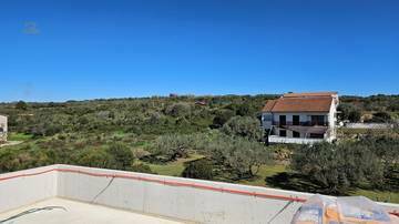 Thumbnail von Neues Penthouse mit Swimmingpool auf der Dachterrasse