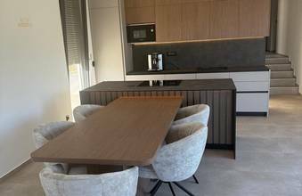 Thumbnail von Luxuriöses Apartment im Erdgeschoss - mit privatem Garten und Pool