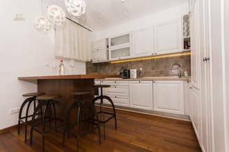 Thumbnail von Mediterranes Haus mit Blick auf das Meer