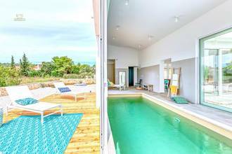 Thumbnail von Moderne Villa mit mediterranen Elementen nahe dem Meer