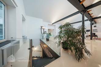 Thumbnail von Einzigartige 5-Zimmer Loftwohnung mit Terrasse und Werkstatt im 6. Bezirk