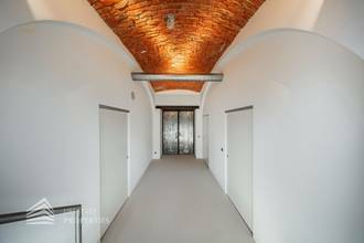 Thumbnail von Einzigartige 5-Zimmer Loftwohnung mit Terrasse und Werkstatt im 6. Bezirk