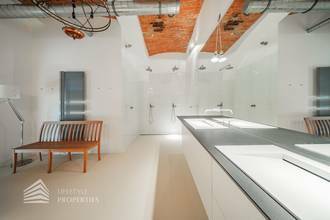 Thumbnail von Einzigartige 5-Zimmer Loftwohnung mit Terrasse und Werkstatt im 6. Bezirk