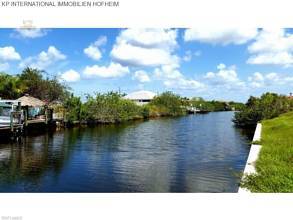 Thumbnail von ***FLORIDA: EFH in Cape Coral - mit eigenem Pool und Seeblick***