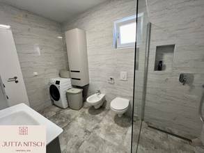 Thumbnail von Architekten-Terrassenvilla mit Pool in Strandnähe -  Sukošan bei Zadar