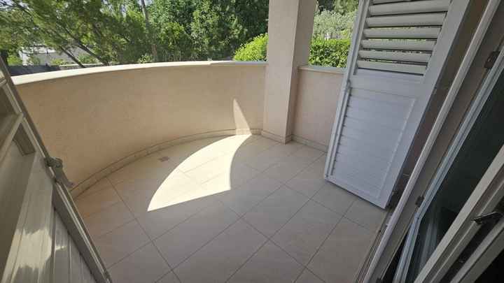 Attraktive Wohnung nahe dem Meer