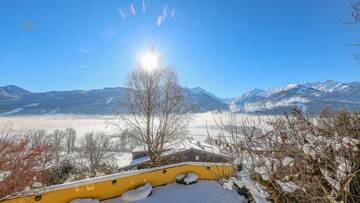 Thumbnail von Golf-in/Golf-out Landhaus in sonniger Toplage