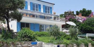 Thumbnail von Attraktive Villa in der 1. Reihe zum Meer