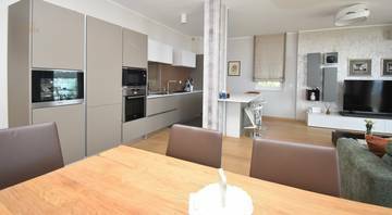 Thumbnail von Luxuriöses Penthouse mit privater Dachterrasse und traumhaftem Meerblick