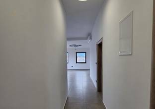 Thumbnail von Modernes Penthouse mit Dachterrasse und Meerblick