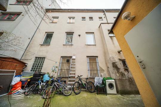 Sanierungsbedürftiges Zinshaus mit vorhandener Studie, Nähe Meidling Banhof