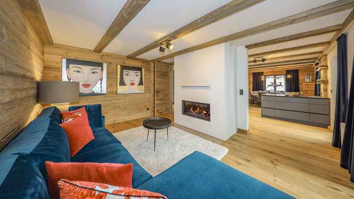 Luxuriöse Dachgeschoss-Maisonette in sonniger Ruhelage